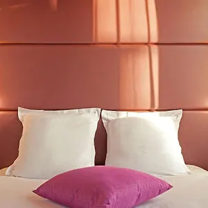 Ibis Styles Pigalle Montmartre 3*, Paris France